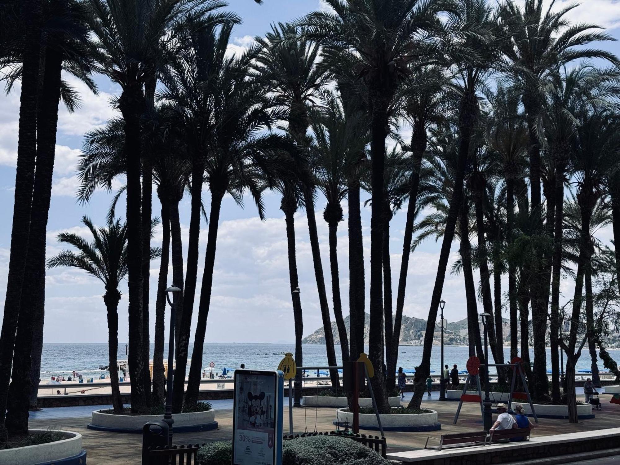 Los Secretos Del Mediterraneo Con Parking Privado Gratuito Benidorm Exterior photo